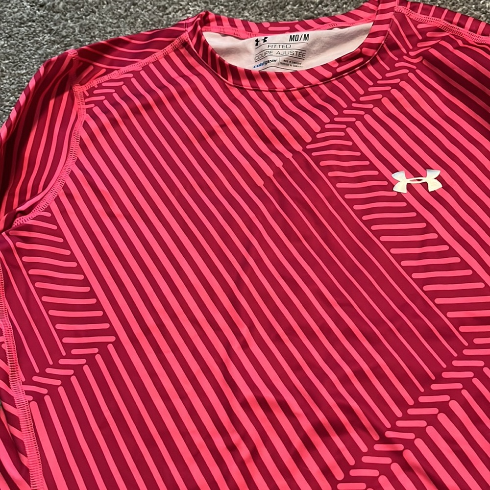 Under Armour Long Sleeve - Picture 2 of 3